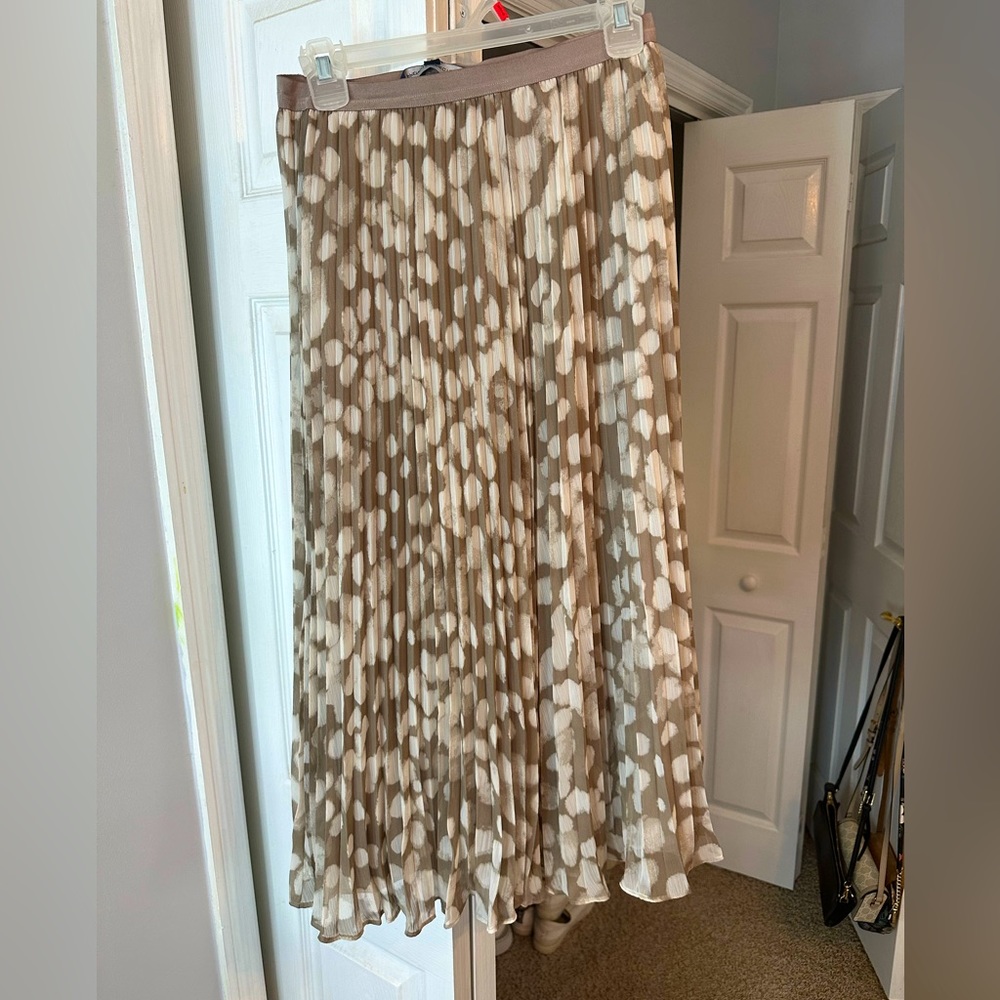 French connection pleated midi skirt